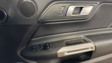 Ford Mustang 5.0 V8 GT 2dr Auto Petrol Coupe